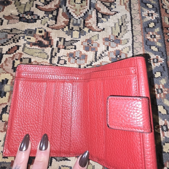 Gucci Red Leather Wallet - Picture 4 of 9
